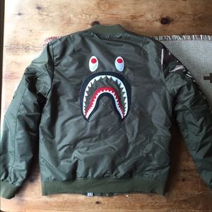 Men’s Olive Green Bomber Jacket XL